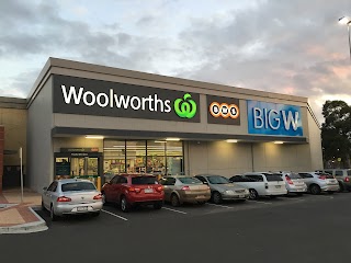 Woolworths Werribee Plaza