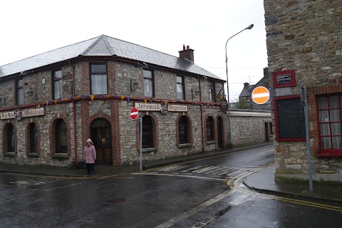 Moynihans Pub