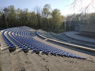 Amfiteatr w Parku Gminnym w Rogoźniku
