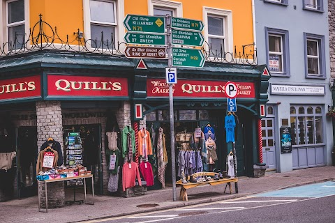 Quill's Woollen Market