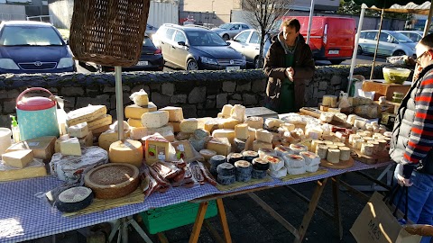 Ballinrostig Organic Cheese at the Midleton Farmers Market