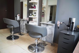 New Look. Salon fryzjerski