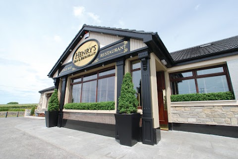 Henrys Bar & Restaurant