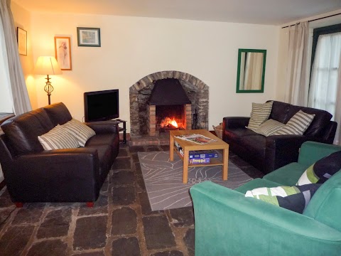 Trident Holiday Homes - Stone Cottage Kenmare