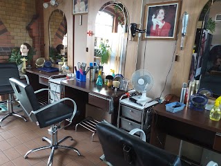 Justyna salon fryzjerski barber hairdresser