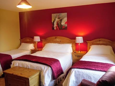 Lake Avenue House, Bed and Breakfast, Ballyconnell, Co. Cavan, Ireland H14YP73