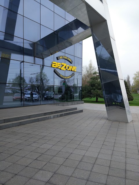 BEZONE TRX CLUB DNEPR