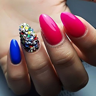 Manicure hybrydowy, paznokcie żelowe - Colors Of Beauty Sylwia Żurawicz