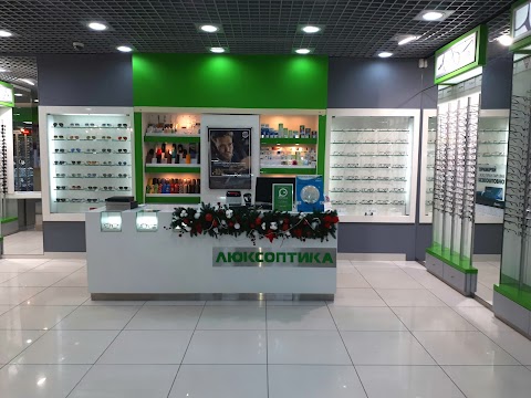 Luxoptica