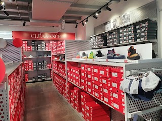 New Balance Outlet Westgate