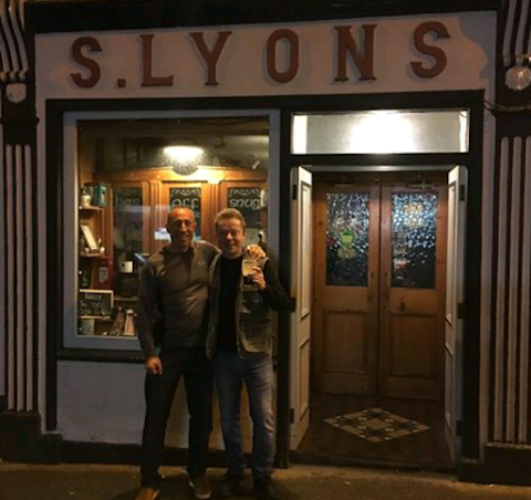 Simon Lyons Pub