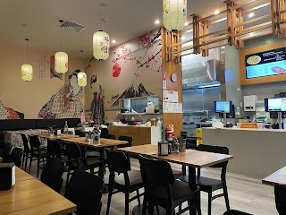 Sushi and dumpling Hub