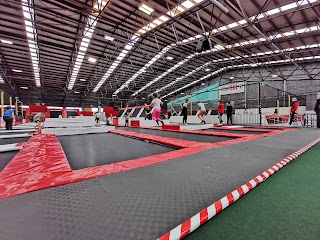 Mega Air Trampoline Arena