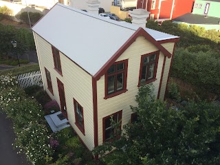 Wellington City Townhouse