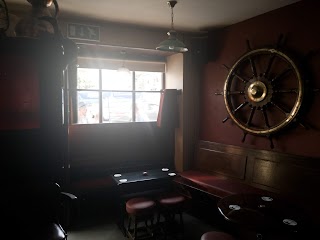 Finn's Bar