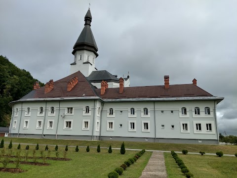 Монастир у Гошеві (Згромадження Сестер Пресвятої Родини)