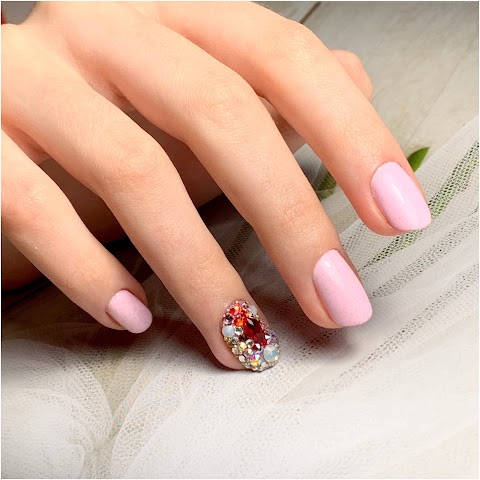 R.Ozze Nail Art & Tan