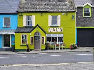 Val's Café