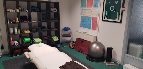 The Athlete Clinic