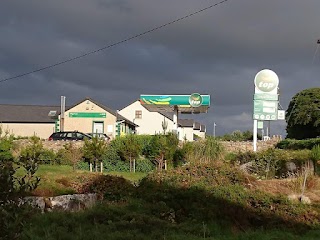 Siopa Dowd, Top Oil Service Station.