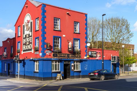 The Horse and Hound Bar