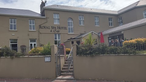 Royal Spa Hotel & Cafe