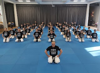 PROGRESS GYM Mazowiecki Klub KARATE Kyokushin WARSZAWA Nadarzyn Komorów Mroków Duchnice