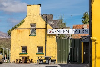 Sneem Tavern