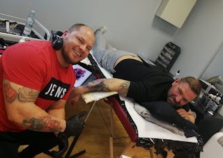 Ponton Tattoo School - Poznańska Szkoła Tatuażu