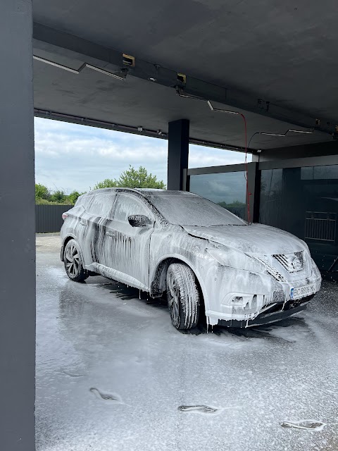 Автомийка Lux Wash Cyber