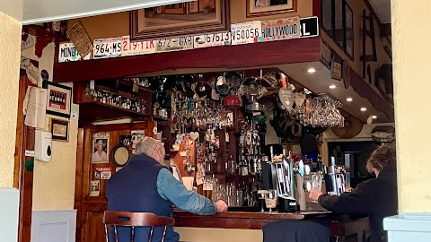 Molly's Bar