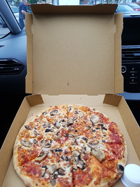 Four Star Pizza Carrigaline