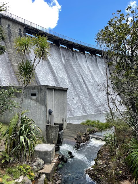 Waitakere Dam