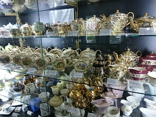 Bygone Beautys Treasured Teapot Museum & Tearooms