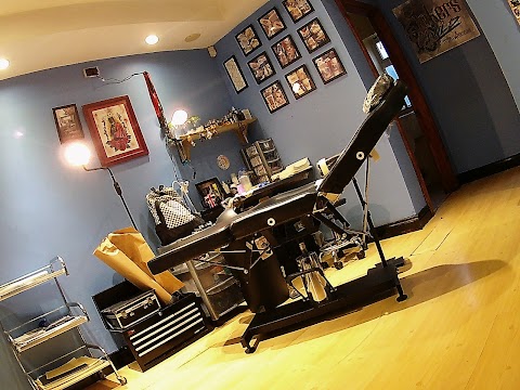 Jokers Wild Custom Tattoo & Professional Piercing Studio