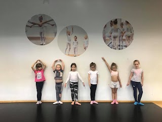 Annavi Dance Studio