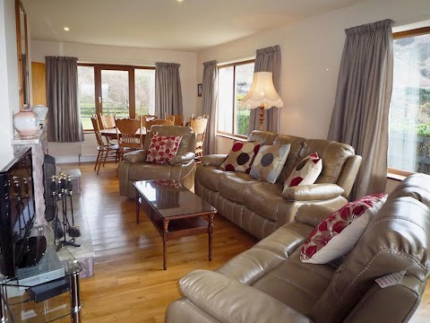 Trident Holiday Homes - Behy Lodge Glenbeigh