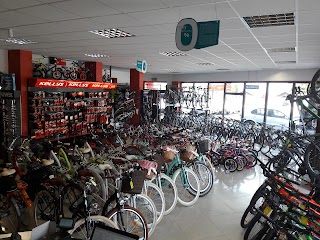 Axel-Sport Sklep i Serwis rowerowy Shimano Service Center oraz Narciarski Autoryzowany Dealer Kross, Merida, Kellys Thule