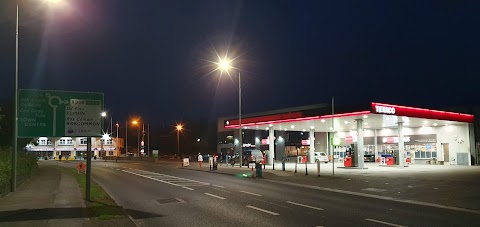 Lunney's Service Station