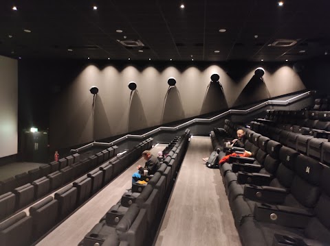 Omniplex D'LUXX Cinema Salthill