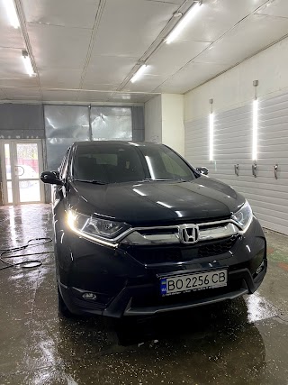 Cleaning car