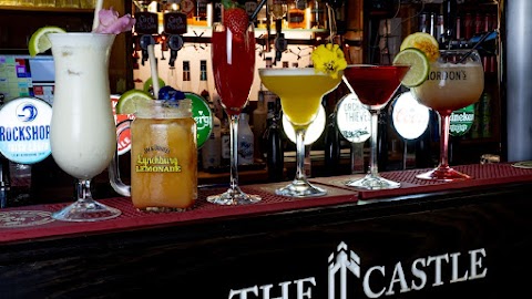 The Castle Sports & Gastro Bar Belturbet