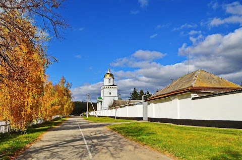 Лебединський Свято - Миколаївський жіночий монастир. Варваринська (зимова) церква.