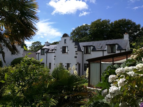 Killeena House & Self-Catering Cottages