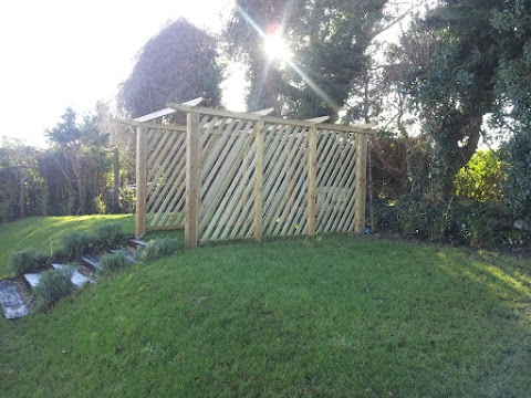 Pierce Fencing and Decking