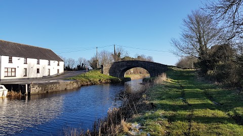 Ballycommon Bake House & Ballycommon House self catering apartments