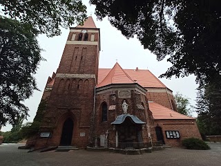 Kościół św. Jadwigi i św. Jakuba Apostoła w Lusowie