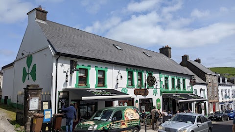 Paul Geaney's Bar & Restaurant