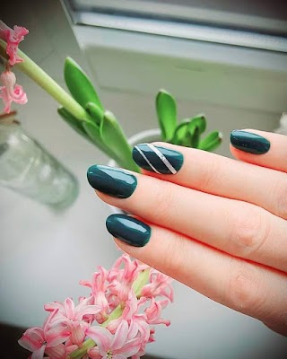 PAZUMI - mobilnie nails