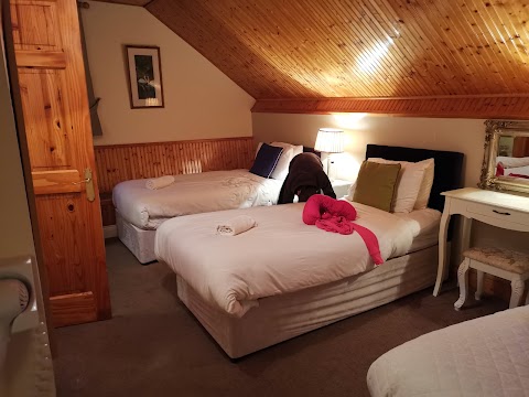 Coachhouse Lodge B&B